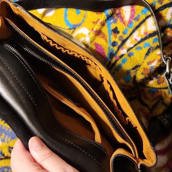 Patricia Nash Patchwork Leather Messenger Crossbody Shoulder Bag - Picture 9 of 12